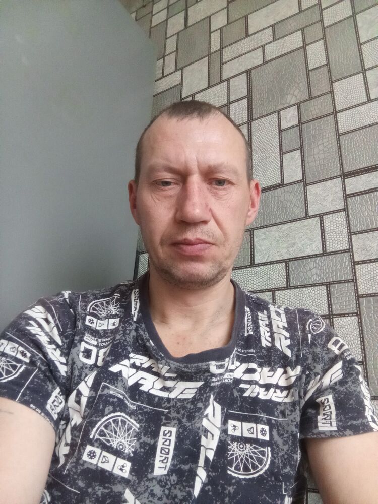  48533272  , 43 ,    