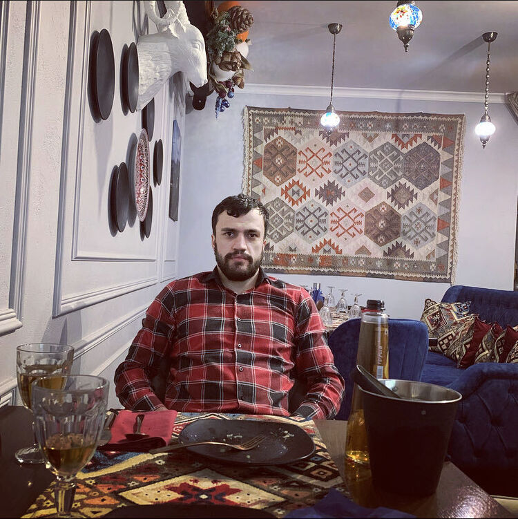  28420942  , 32 ,    -