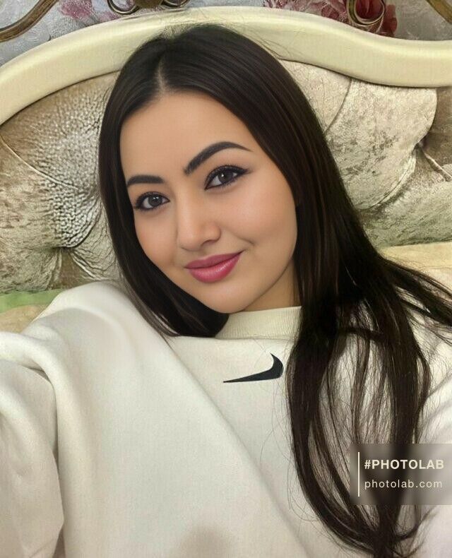  52507642  Elena, 37 ,    