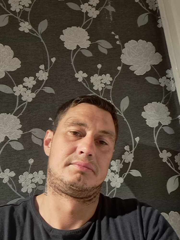  48267012  Vitja, 35 ,    