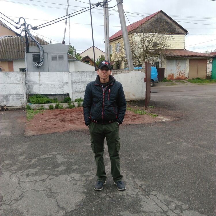  ,   Roman, 33 ,   ,   , c 