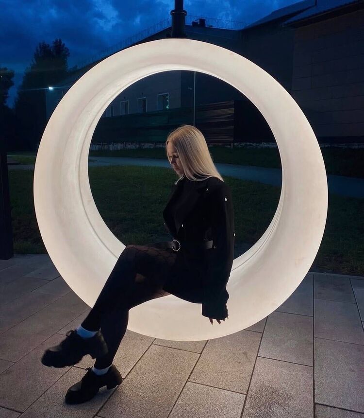  ,   , 19 ,     , c 