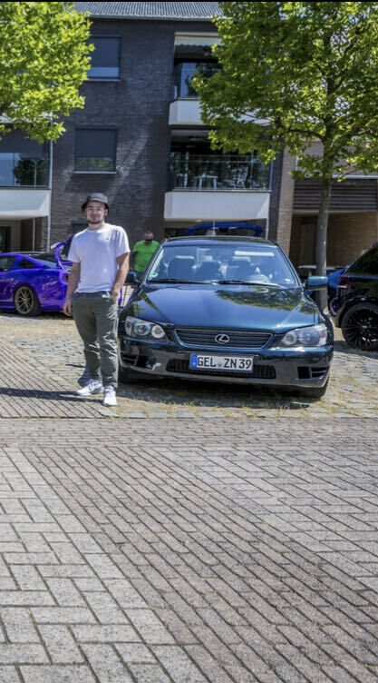  39383422  Nikita, 22 ,    Geldern