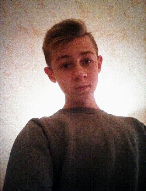  21428112  Entony, 35 ,    