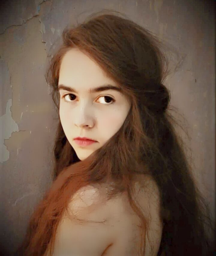  ,   Irena, 24 ,   ,   