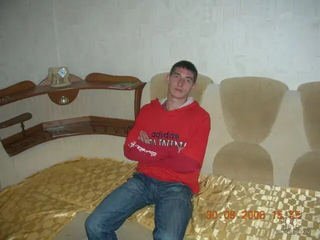  ,   Artem, 40 ,   ,   