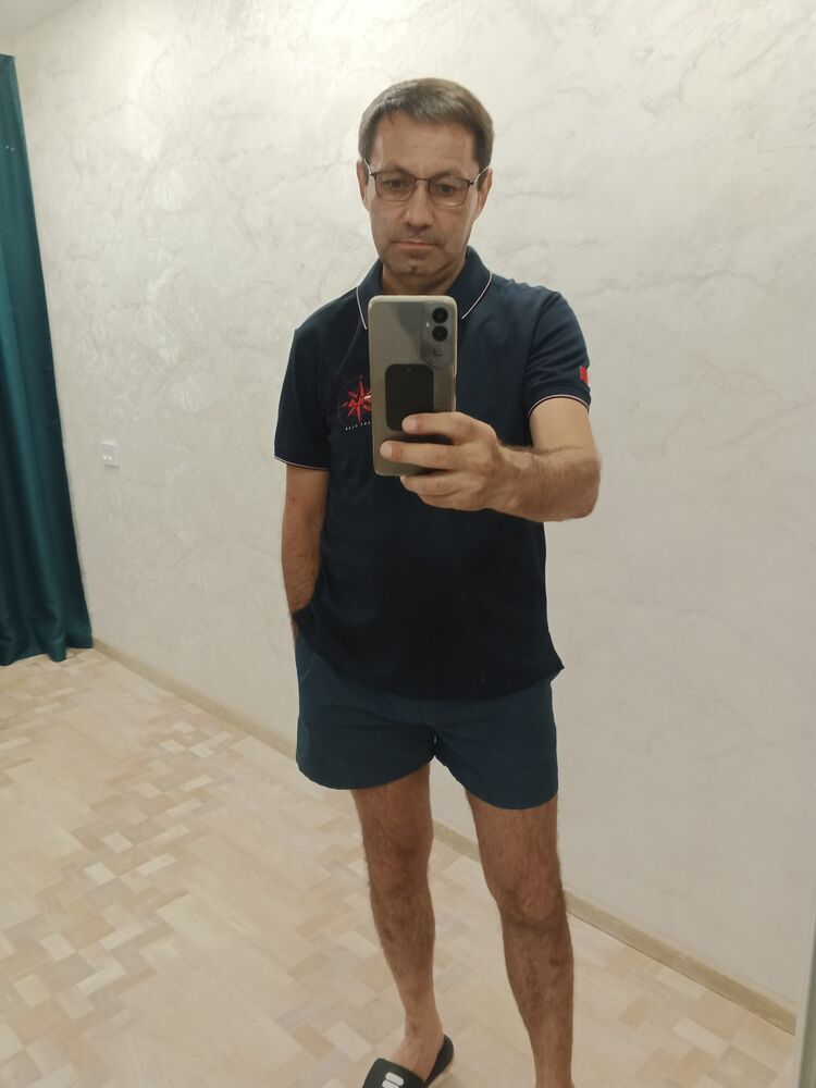  44107742  , 51 ,     