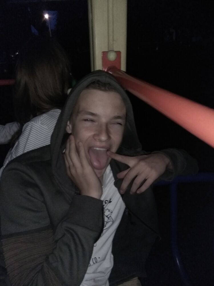  12658622  Kachpot, 35 ,    