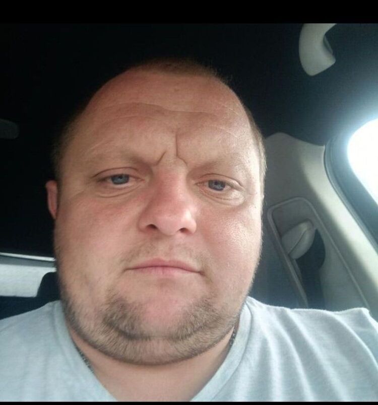  41817942  , 44 ,    