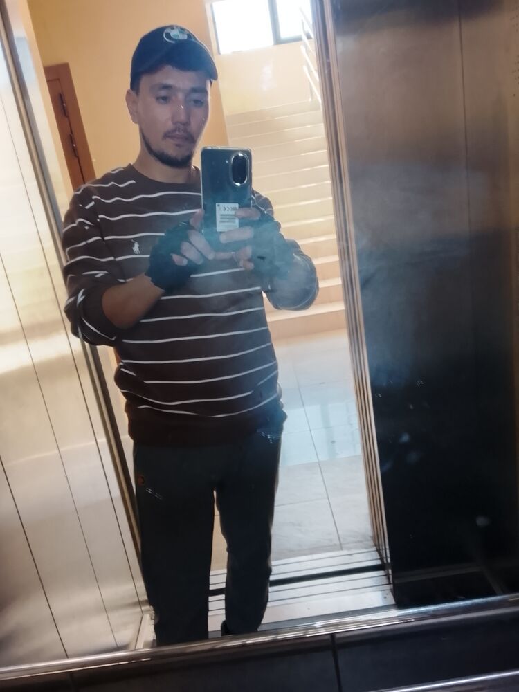  53874282  , 35 ,    