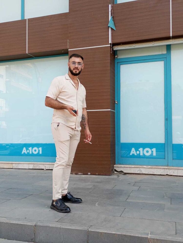  48364362  Turan, 33 ,    Podgorica