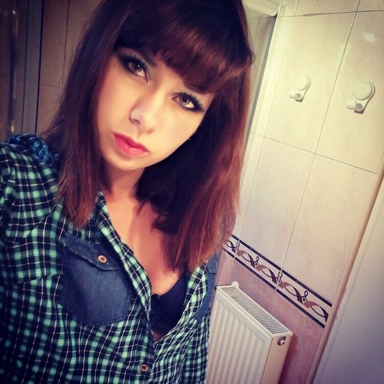  18816692  Inna, 28 ,    