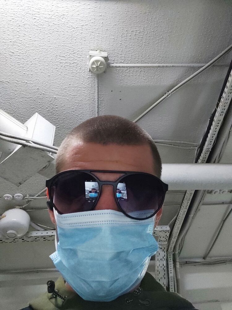  ,   Konstantin, 35 ,   ,   
