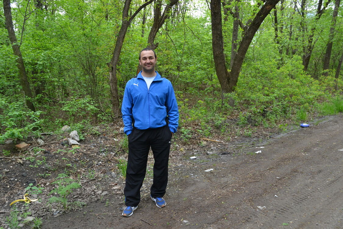   ,   Gurgen, 42 ,  