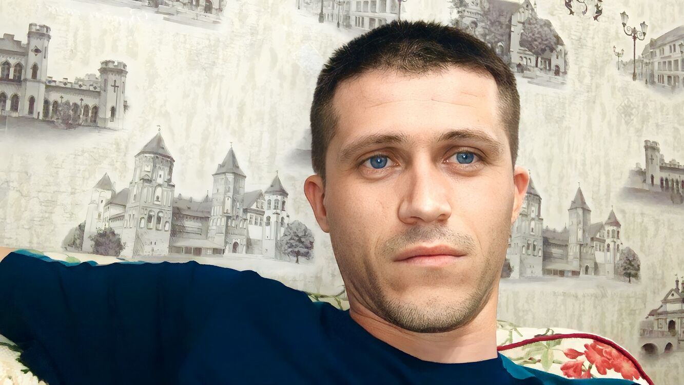  53102642  , 37 ,    