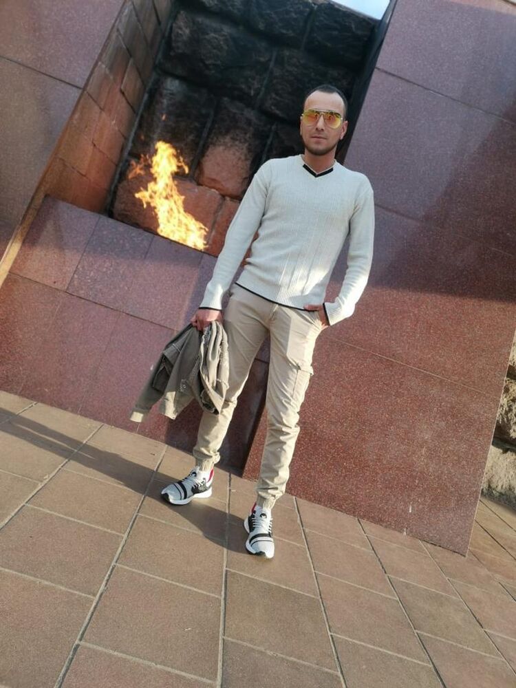  28279252  Alik, 35 ,     