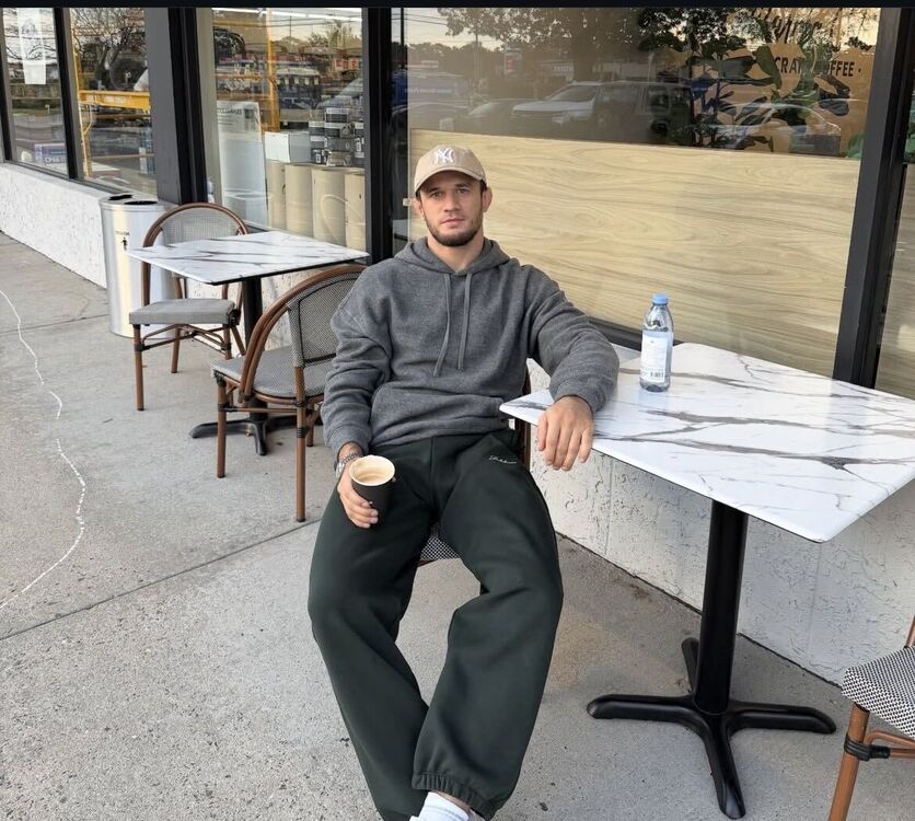  54352332  , 20 ,    -