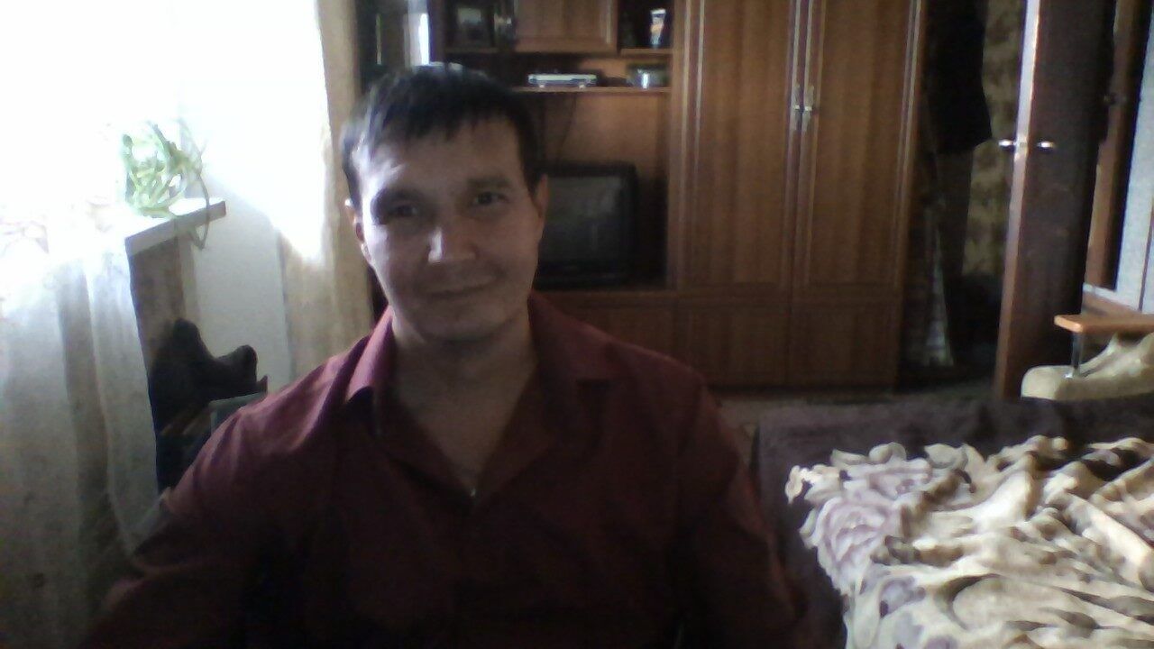  32448972  , 42 ,    