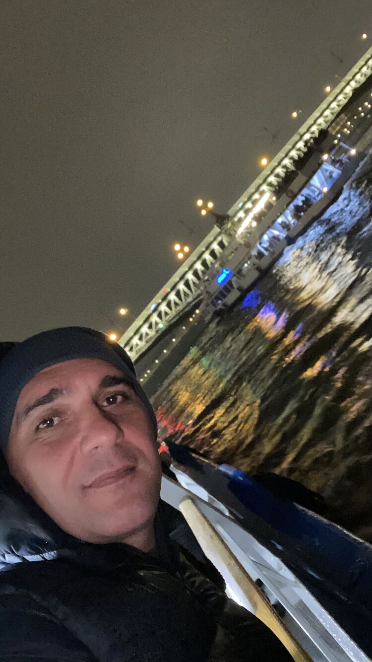  54487412  Steve, 41 ,    