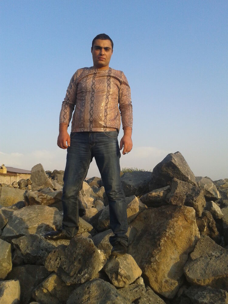  5303522  HARUT, 39 ,    