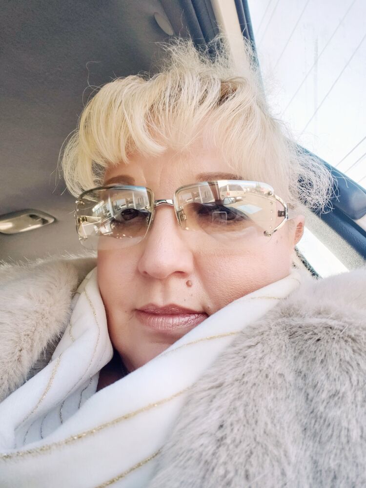  23261012  Natali, 55 ,    Medford