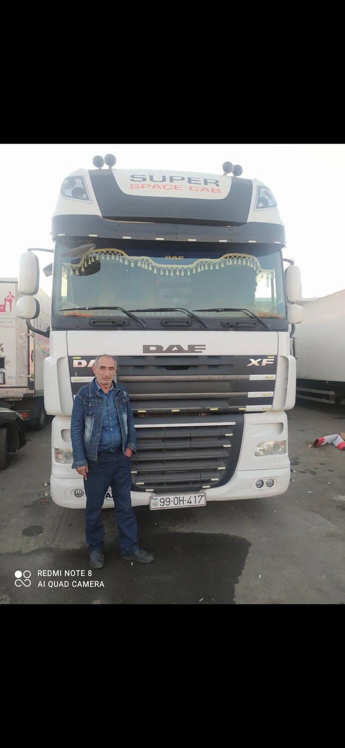  44028592  , 49 ,    