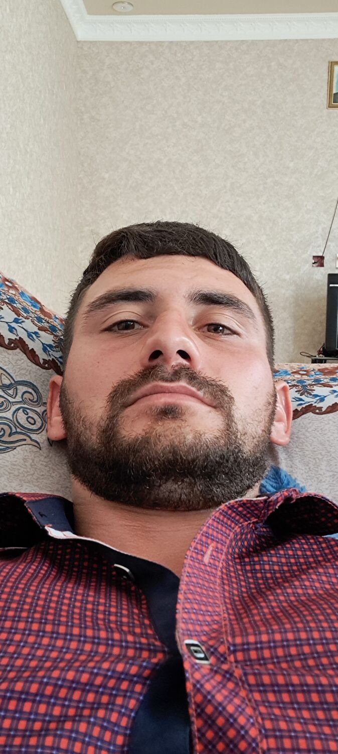  ,   Amil, 28 ,   ,   