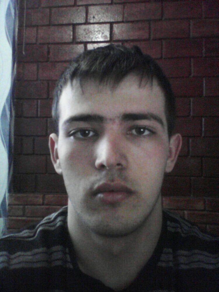  5631762  Marcel, 29 ,    