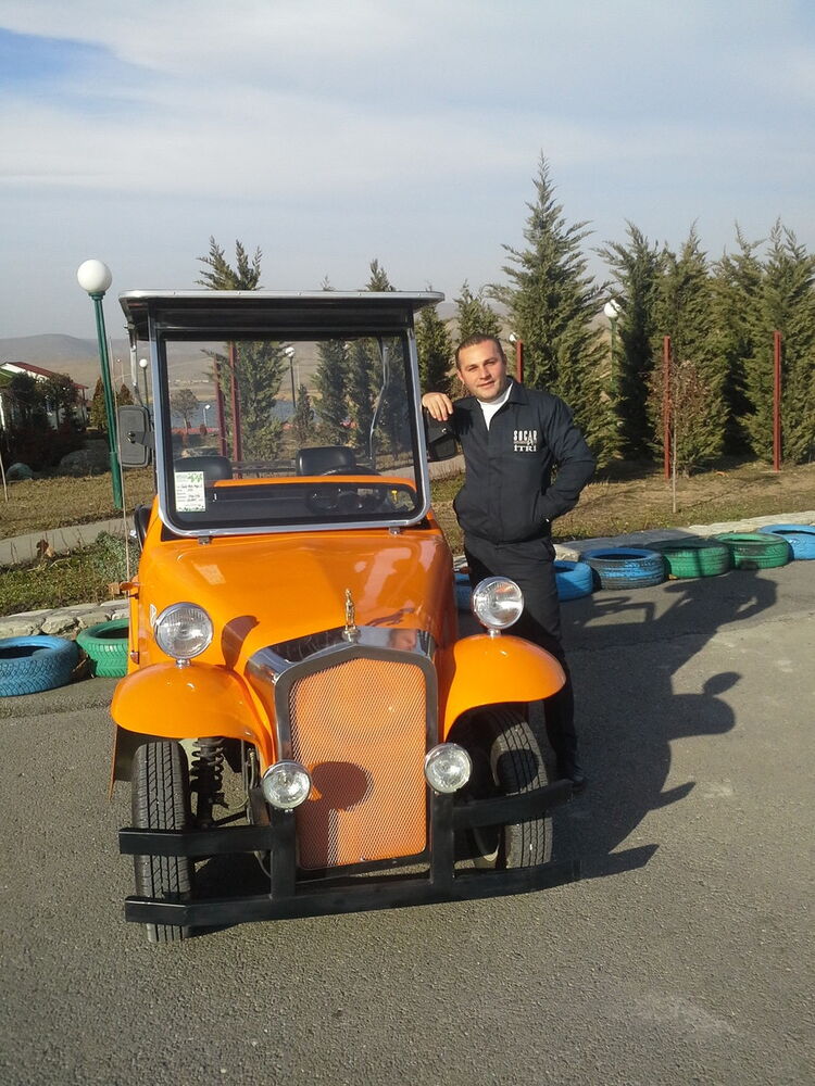  4075792  Niyaz, 42 ,    