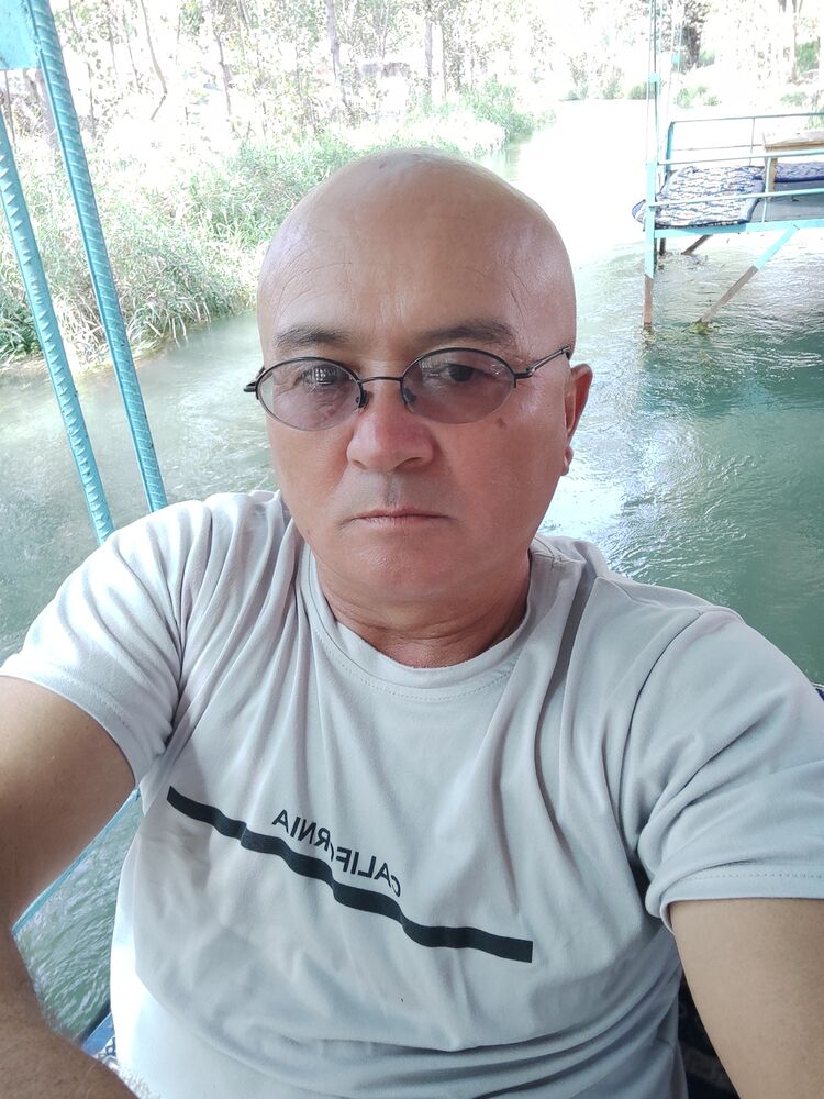  48291662  Umarjon, 56 ,    
