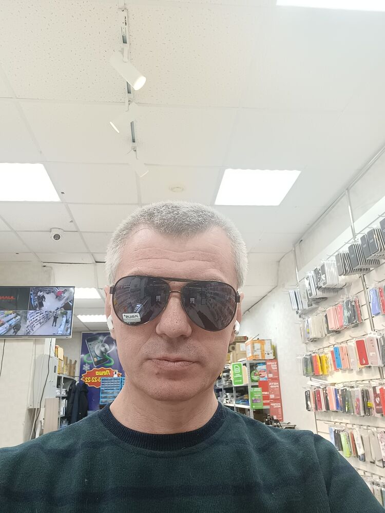  35307802  , 49 ,    