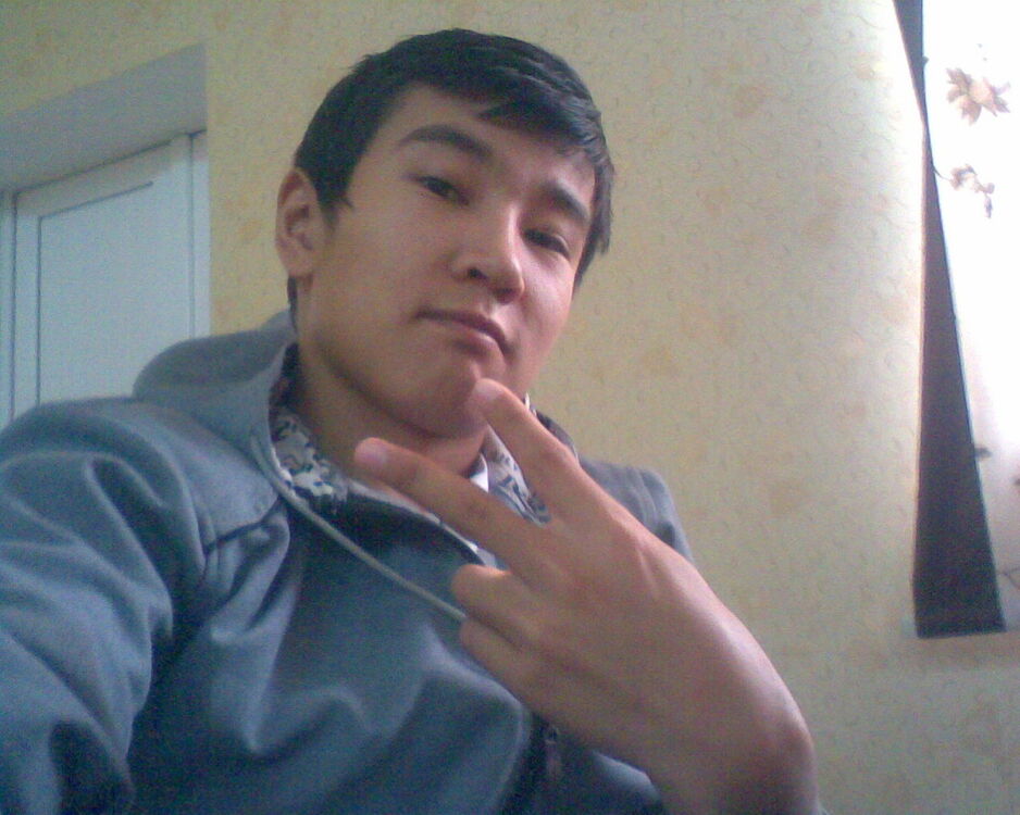  9679442  Ulanbek, 32 ,    