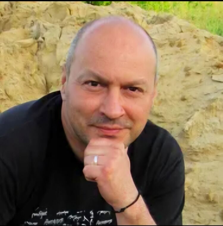 50424052  Sergey, 50 ,    -
