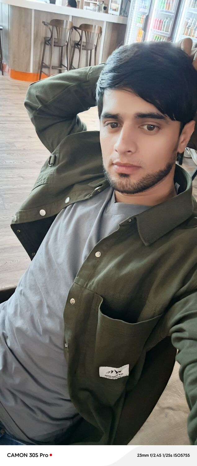  52668922  Sanjarbek, 27 ,    