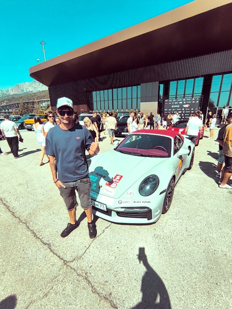  54332512  Krymsky, 33 ,    