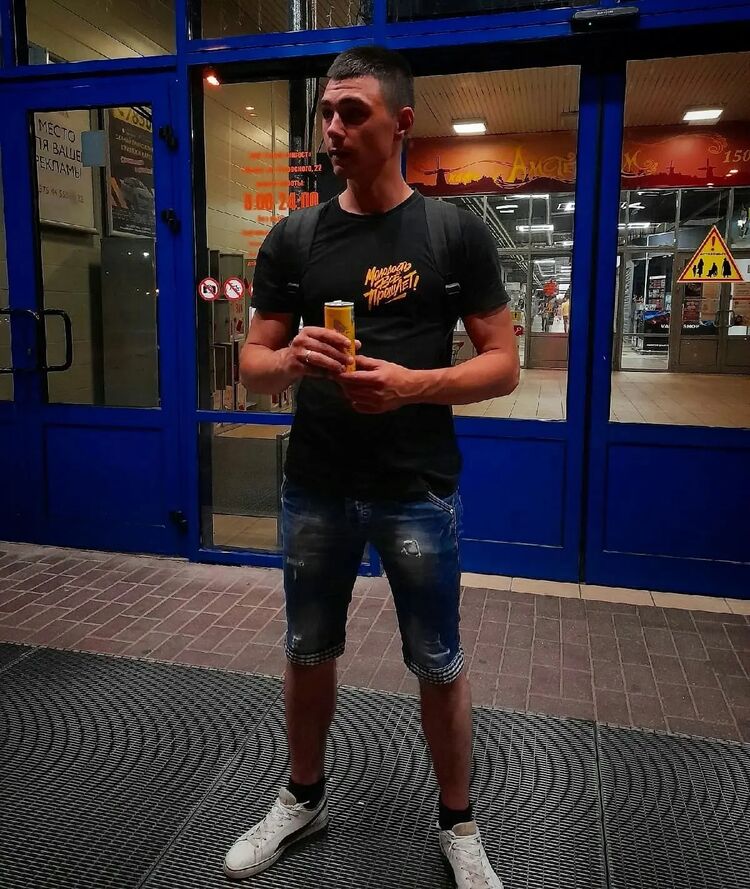  ,   Vladislav, 25 ,   ,   , c 