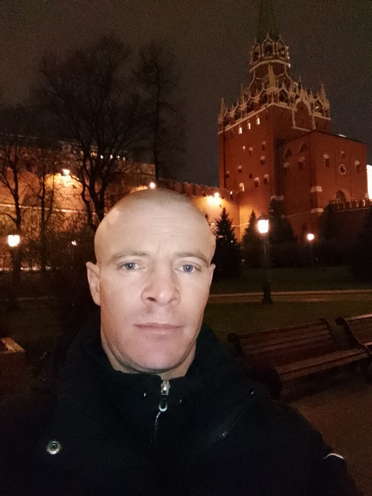  42714502  Vasily, 33 ,    