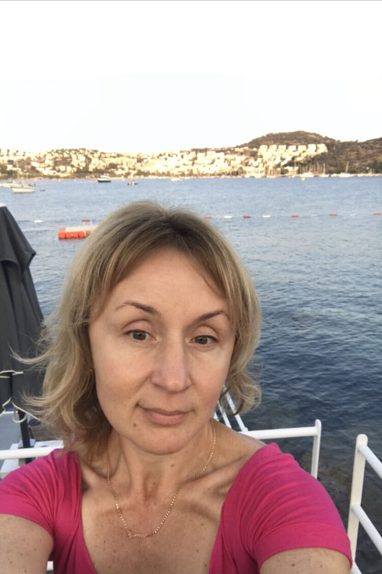  ,   Lusi, 46 ,     , c 
