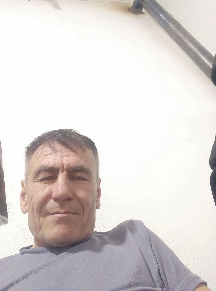  49737602  , 51 ,    