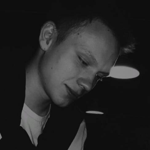  53138192  Andrey, 23 ,    