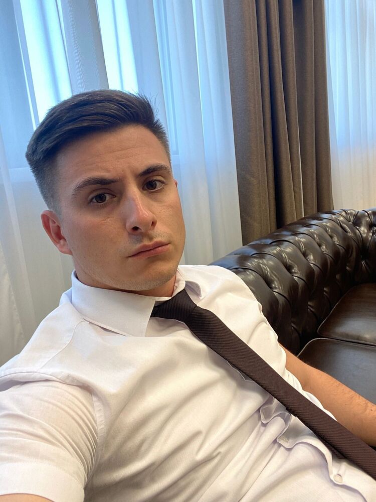 ���� 43083382 ������� Maestro, 31 ���, ���� ���������� � ��������