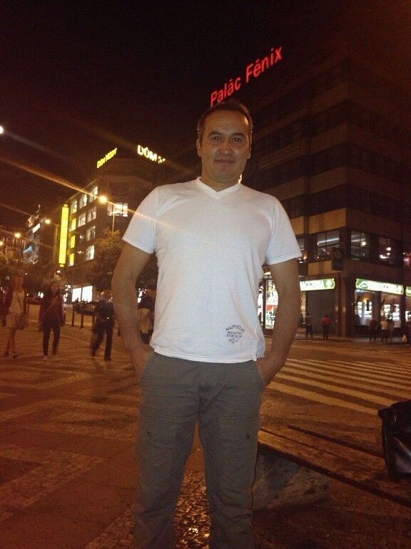  16299842  Rustam, 42 ,    Praha