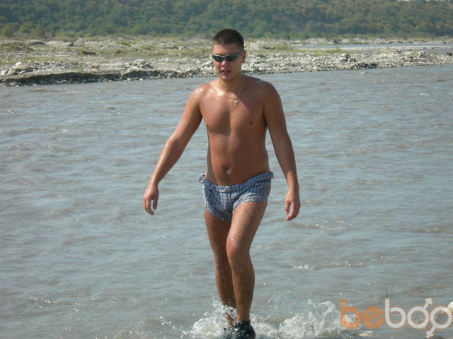  1198432  Artem101083, 42 ,    