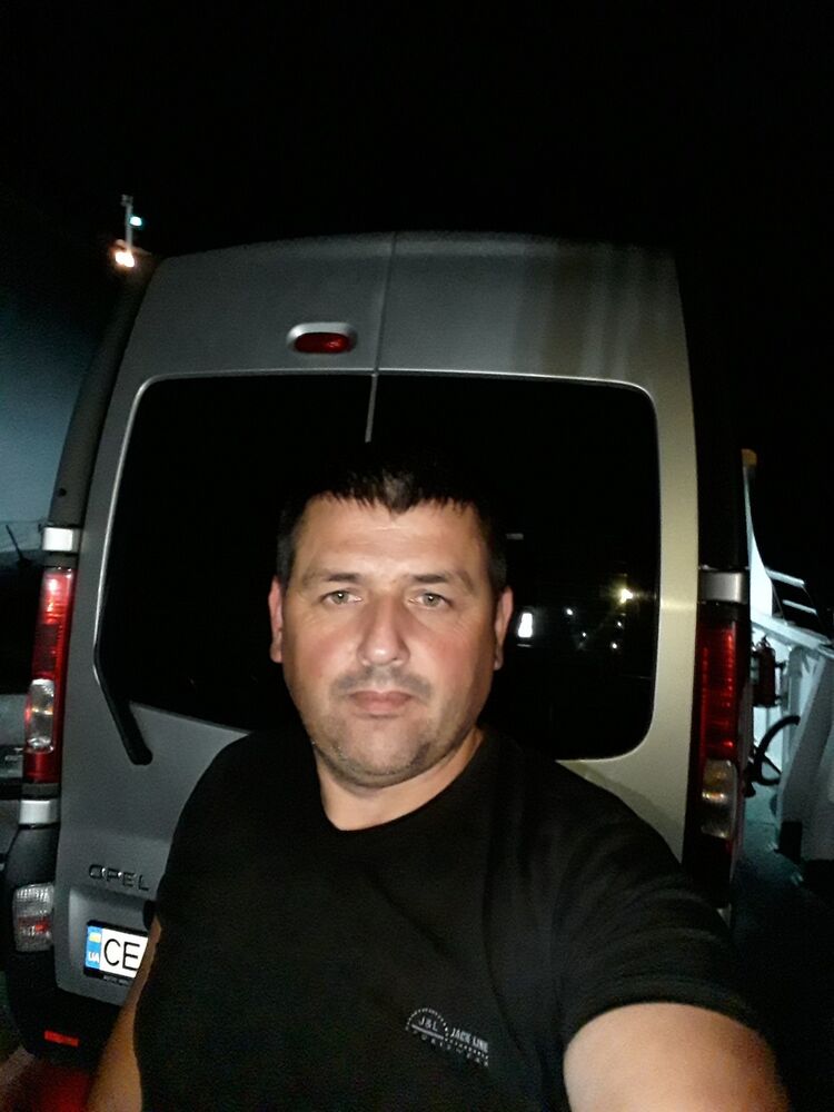  ,   Tolik, 48 ,   , 