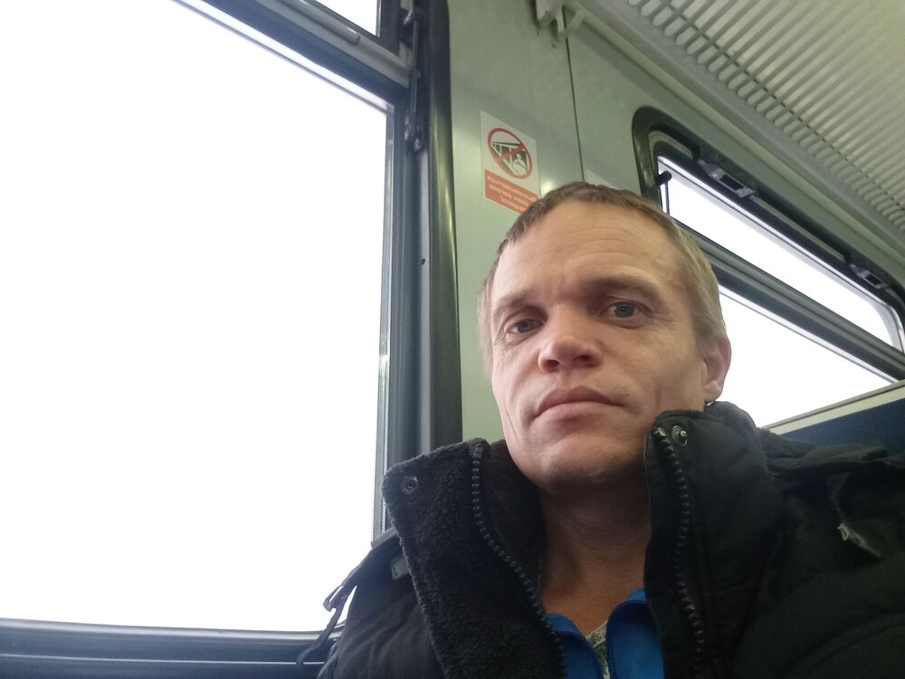  53529282  Sergey, 37 ,    