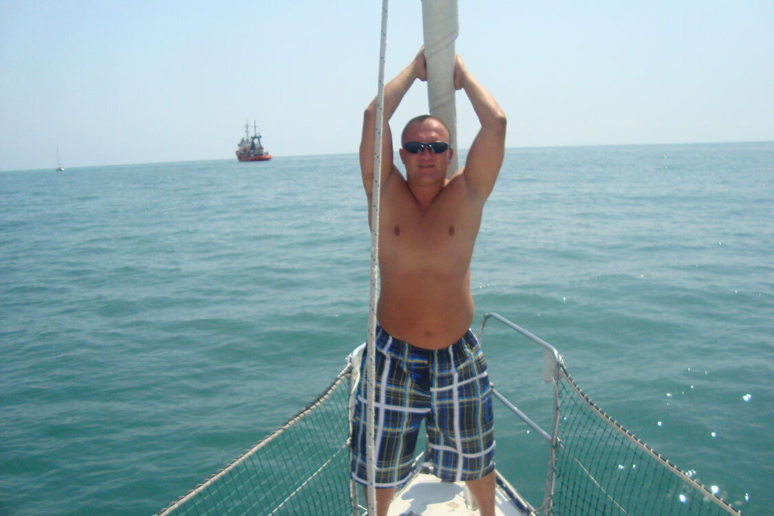  ,   Vitaliy, 46 ,   