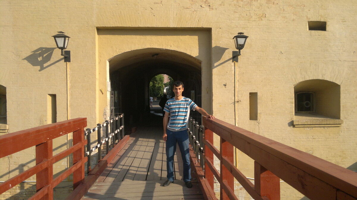  ,   Bobik, 34 ,   ,   , c , 