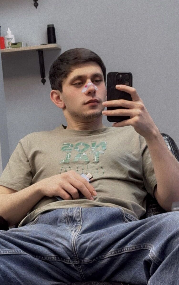  48937832  , 25 ,    