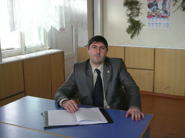  21013442  Robert, 41 ,    