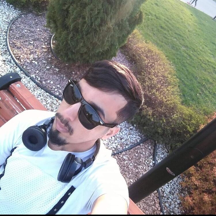  22322832  Ali, 28 ,    